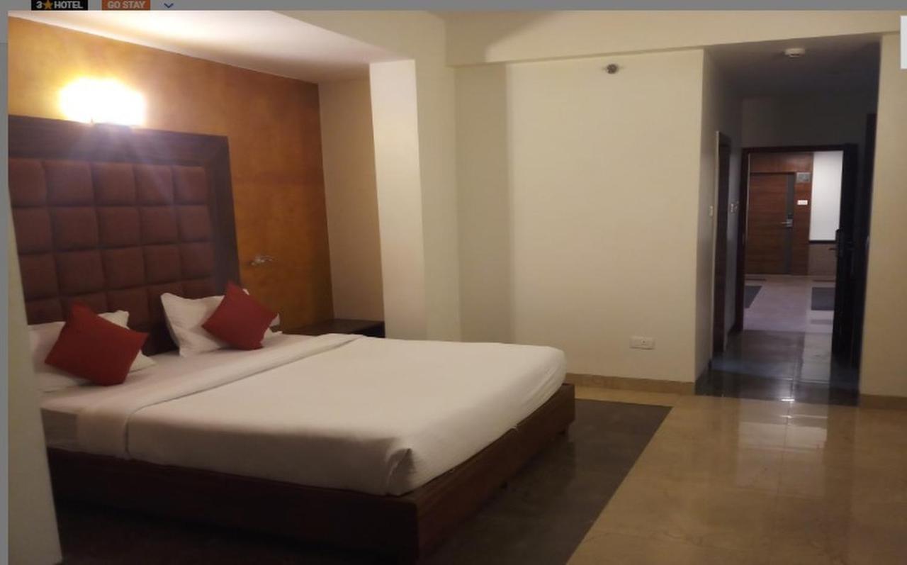 Hotel Apex International จ๊อดปูร์ ภายนอก รูปภาพ