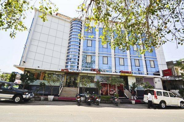 Hotel Apex International จ๊อดปูร์ ภายนอก รูปภาพ