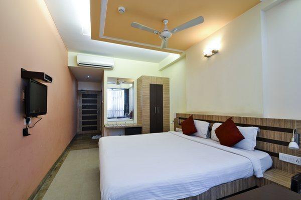 Hotel Apex International จ๊อดปูร์ ภายนอก รูปภาพ